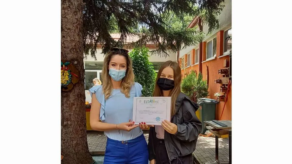 Доделување на дипломи од натпревари по англиски јазик Доделување на дипломи од натпревари по англиски јазик 25-08-2021 - слика 3