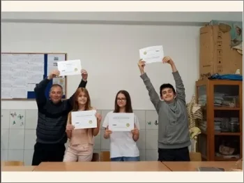 Меѓународен литературен натпревар за млади во Токио, Јапонија 09-11-2022 - слика 1