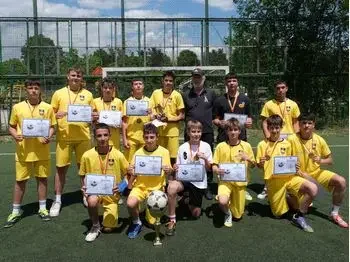 Fudbalski sampioni vo Karpos 1