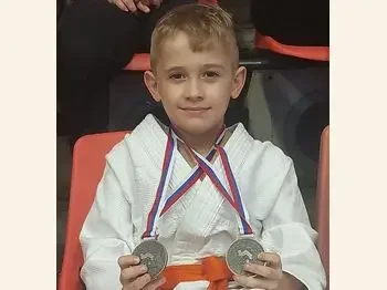 Erik Anton postigna znacajni uspesi na poveke internacionalni natprevari 1
