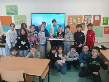 Naseto patuvanje na Jupiter 1