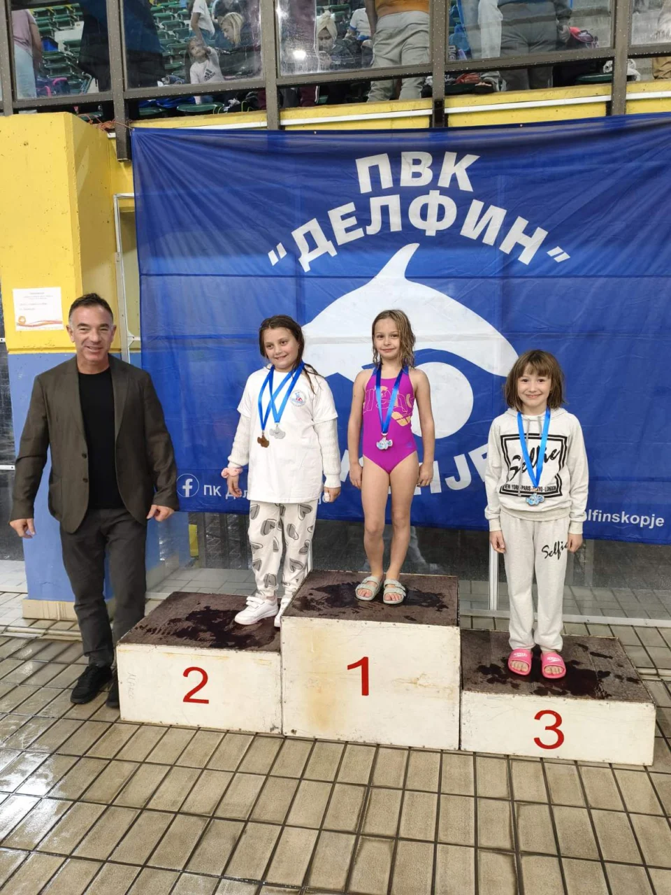 Софи Божиновска од 3б со нов пливачки успех
